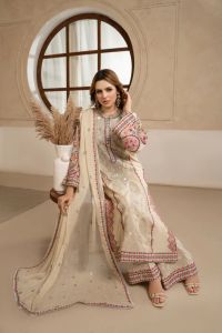 Amara Tilla 3-Piece Suit - Thumbnail 2