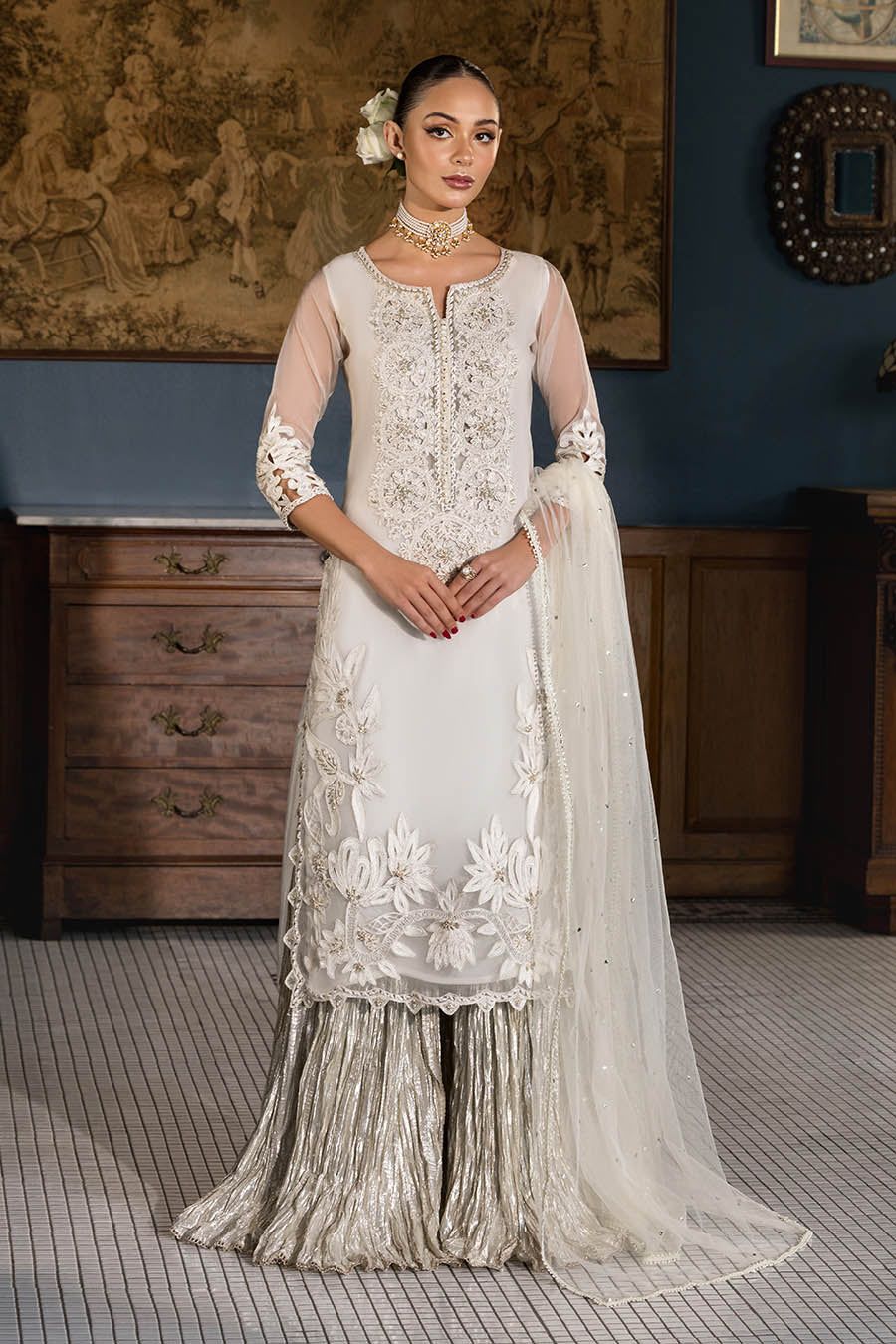 Kora & Aari Embroidered Set - Image 4