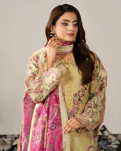 Suit with Cutwork Trouser & Lace - Image 9