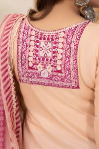 Embroidered Cotton Suit with Applique & Tassels - Thumbnail 14