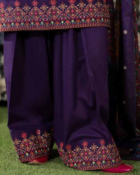 Balochi Embroidered Farshi Suit - Image 6