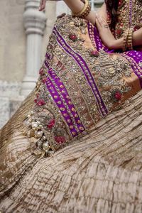 Handcrafted Pure Silk Chunnari Wedding Suit - Thumbnail 8