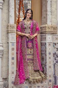 Handcrafted Pure Silk Chunnari Wedding Suit - Thumbnail 3