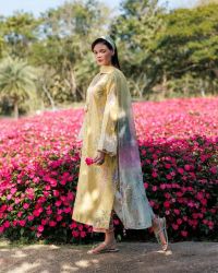 Elegant Printed Lawn Ensemble with Flapper - Thumbnail 1