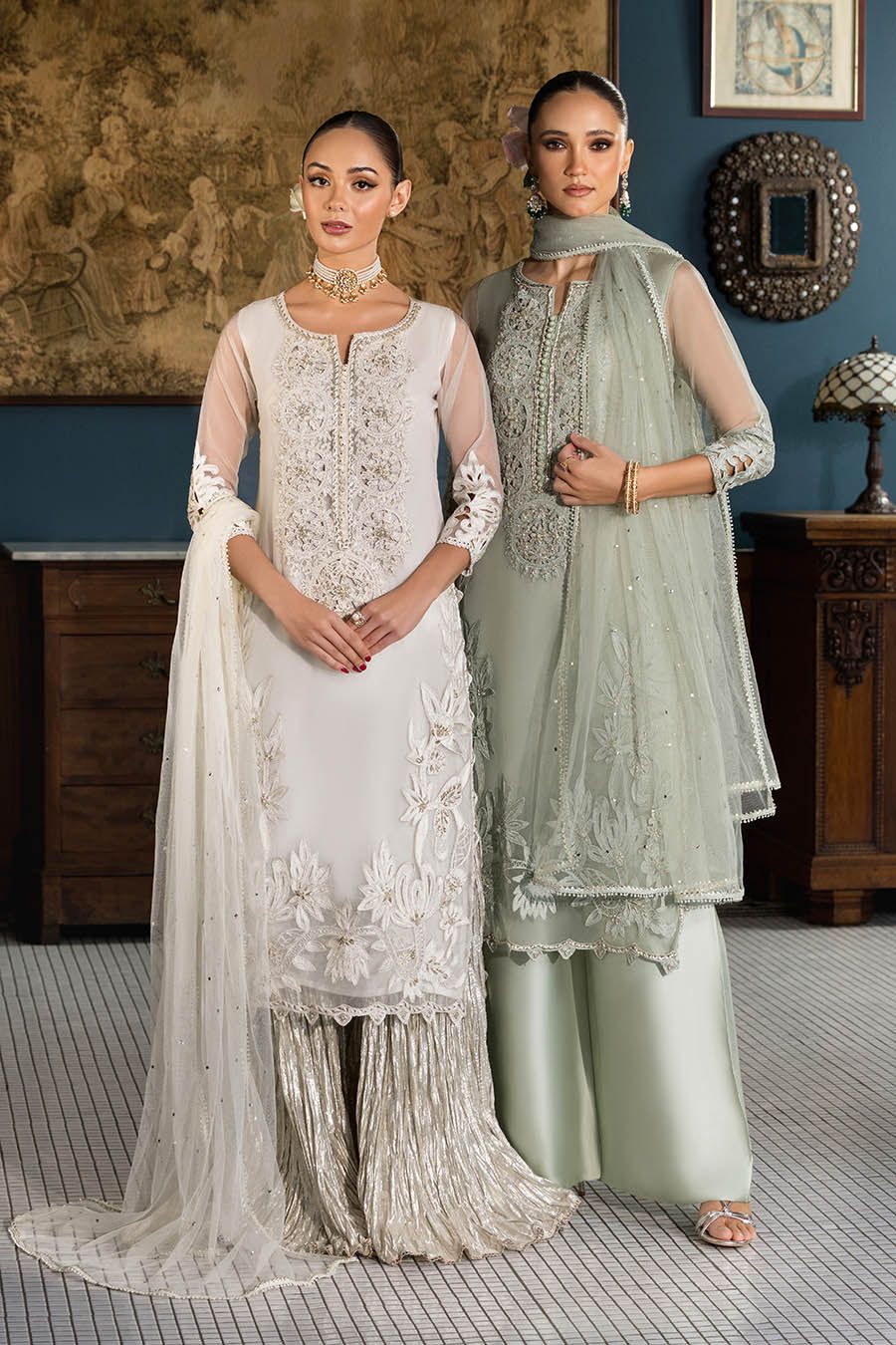 Kora & Aari Embroidered Set - Image 1