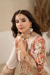3D Sequin Floral Embroidered Suit - Thumbnail 9