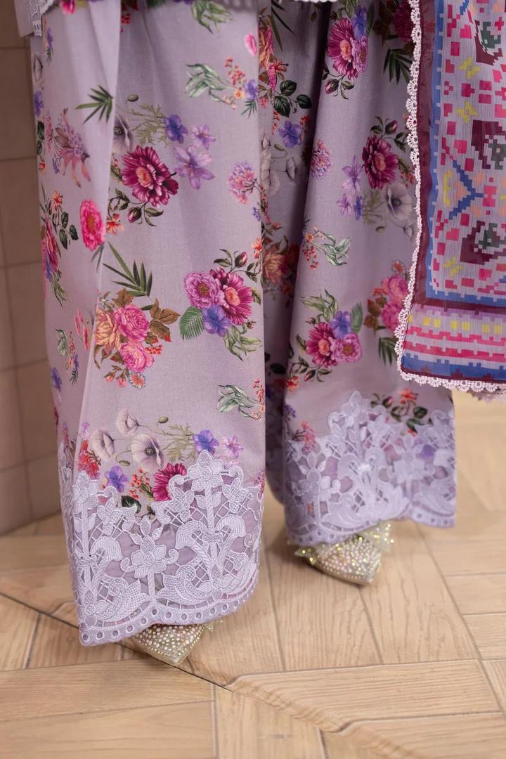 Elegant Lawn Suit with Farshi Sweep - Image 7