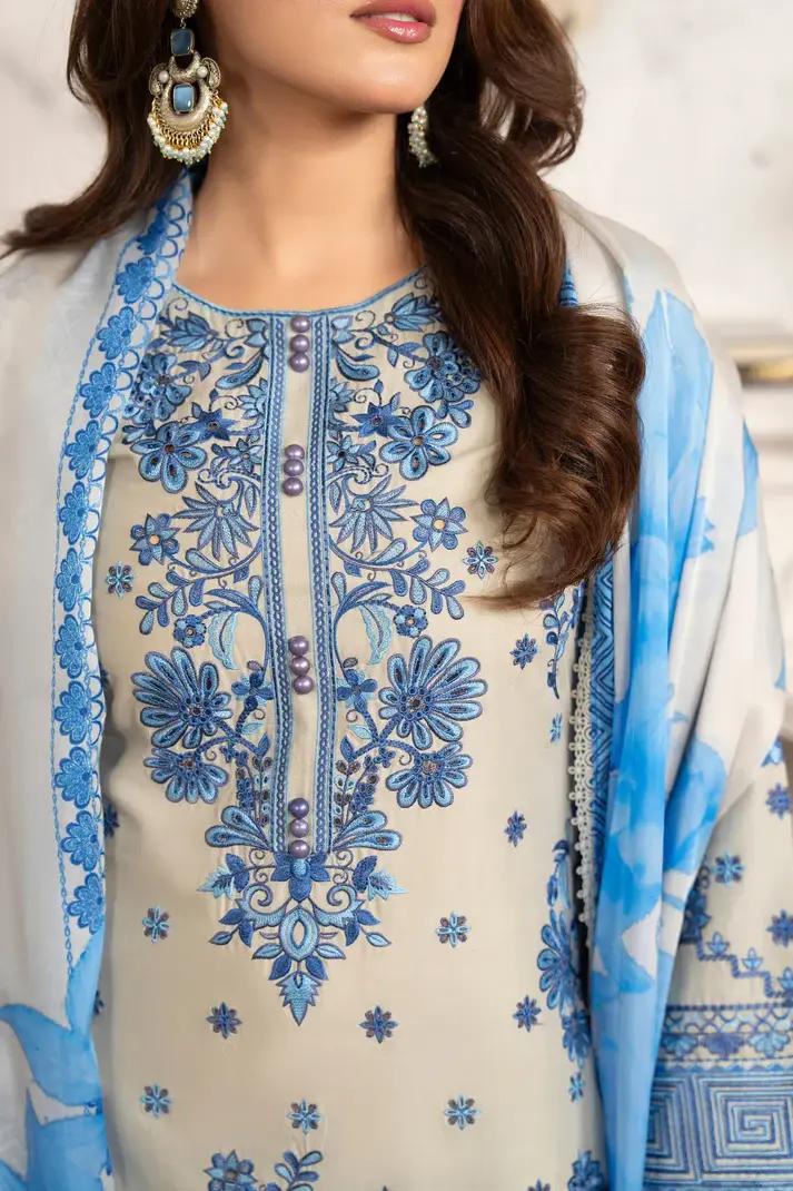 Chikankari & Multi-Thread Embroidered 3-Piece Suit - Image 13