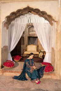 Embroidered Short Shirt & Shalwar - Thumbnail 3