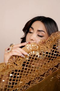 Embroidered Chiffon Suit & Jaal Dupatta - Thumbnail 4