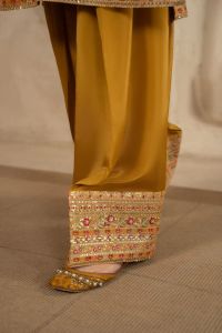 3D Sequin Floral Embroidered Suit - Thumbnail 16