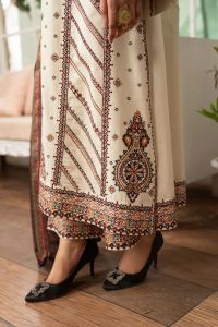 Kashmiri Embroidered Long Shirt with Silk Dupatta - Thumbnail 8