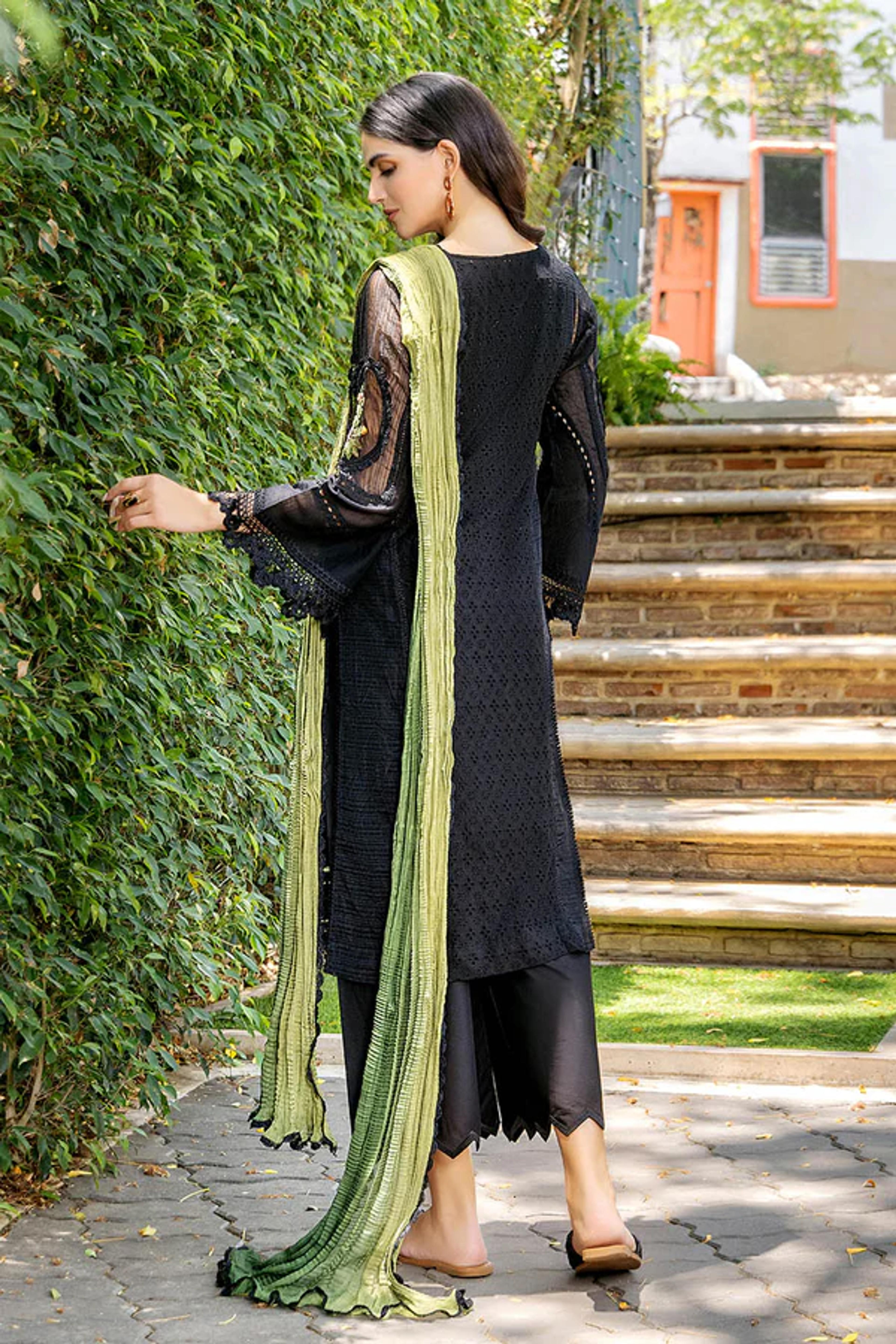 Cotton Chikan Suit with Crinkle Chiffon Dupatta - Thumbnail 4