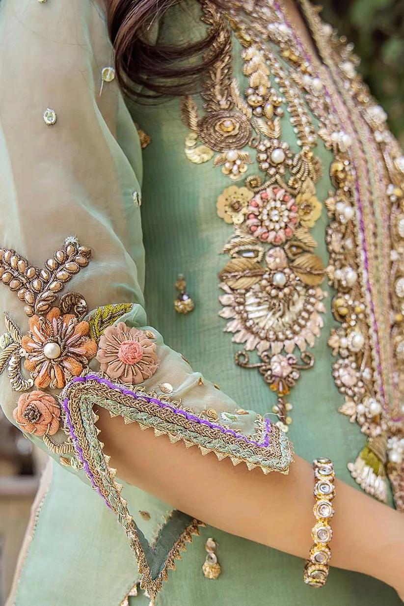 Pure Resham Mesuri Zardozi Suit - Image 9