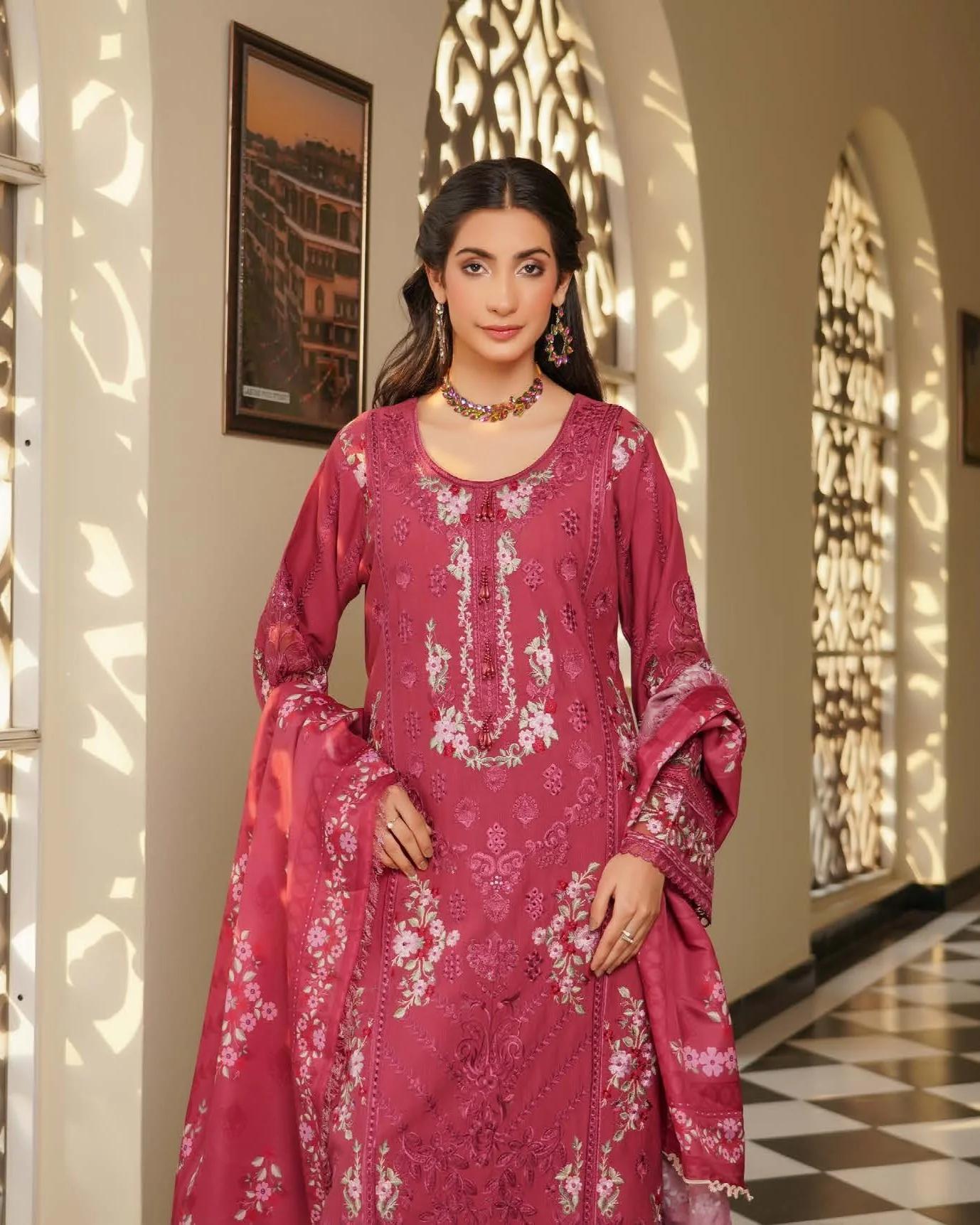 Rubaina Bloom Suit - Image 4