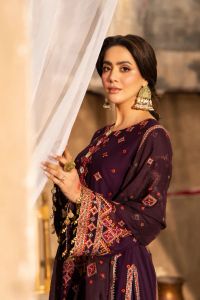 Embroidered Short Shirt & Shalwar - Thumbnail 7