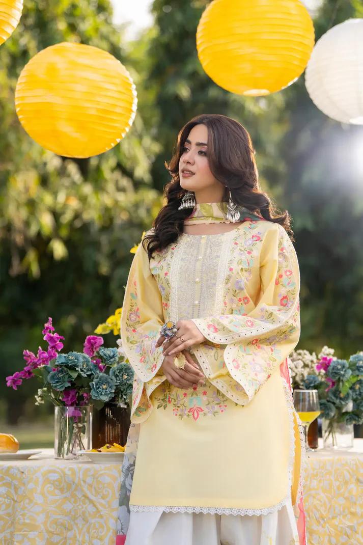 Embroidered Short Shirt & Farshi Shalwar - Image 3