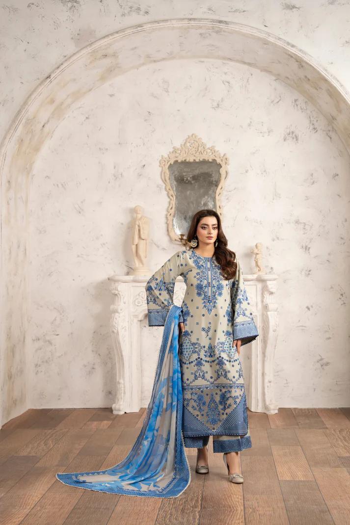 Chikankari & Multi-Thread Embroidered 3-Piece Suit - Image 11