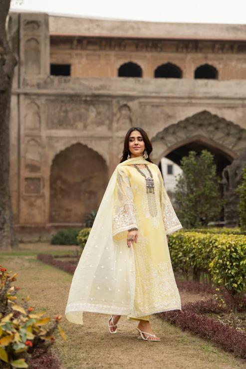 Embroidered Long Shirt with Capri - Image 8