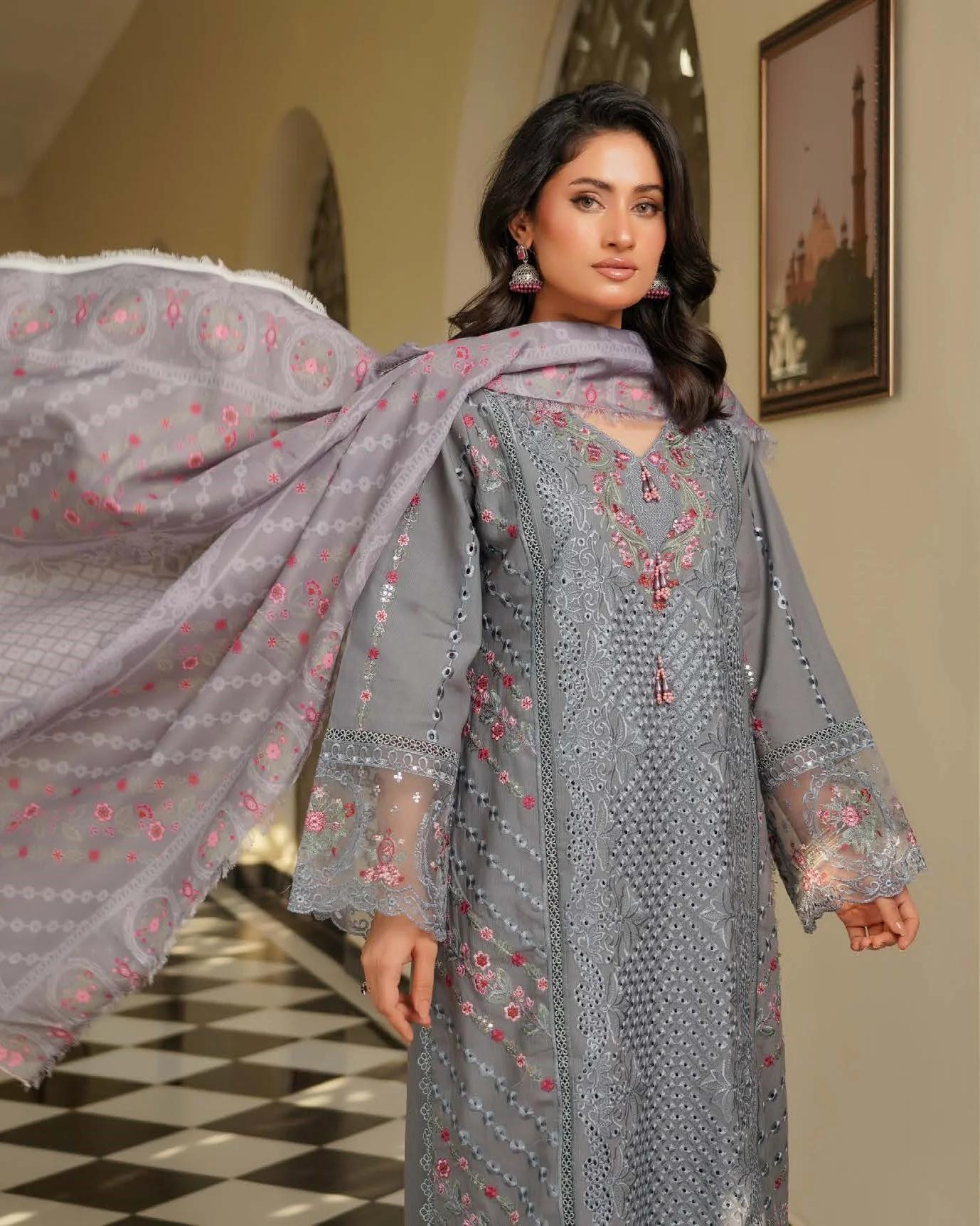 Mehrin Bloom Suit - Image 3