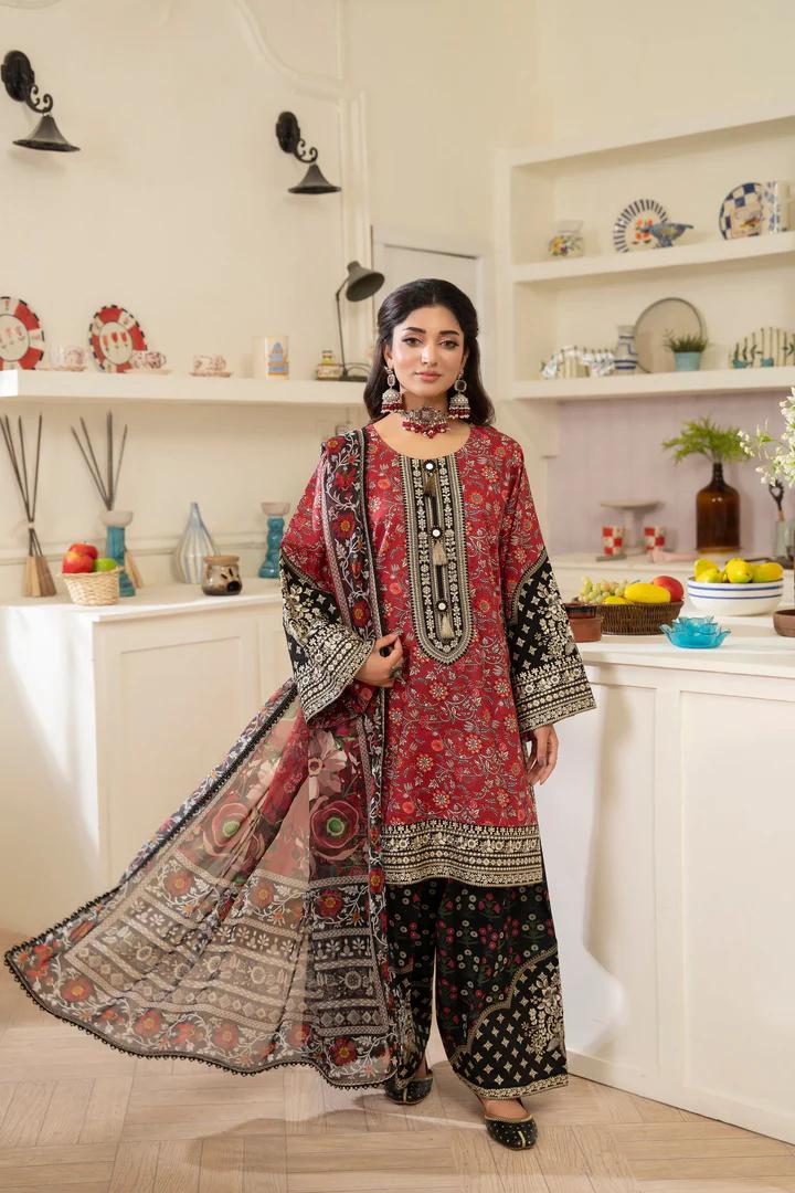 Luxury Lawn Ensemble - Image 1