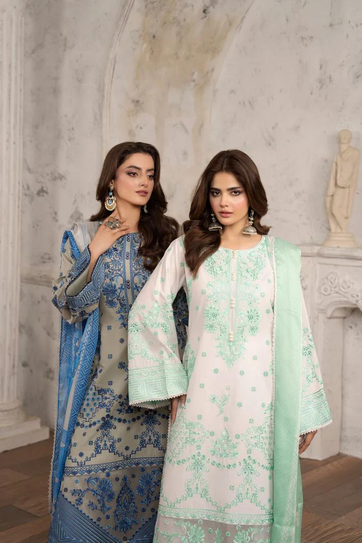 Chikankari & Multi-Thread Embroidered 3-Piece Suit - Image 14