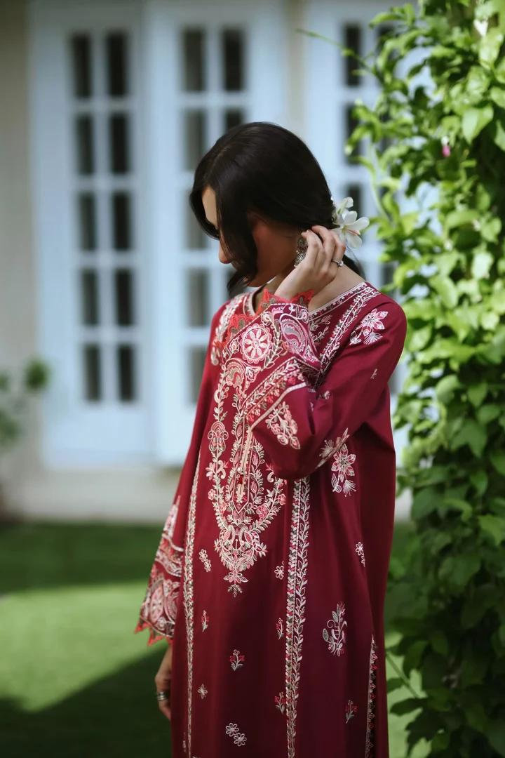 Rustic Maroon Lawn Suit - Image 3