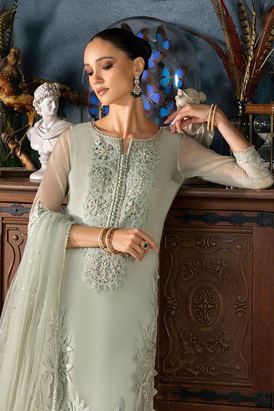 Kora & Aari Embroidered Set - Image 15