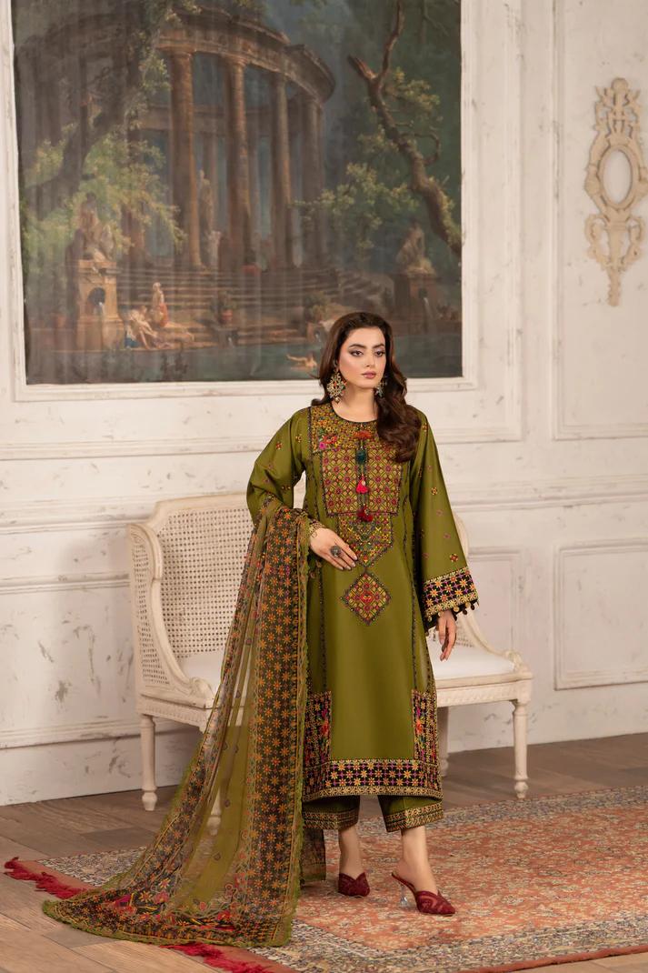 Sindhi Embroidered Shirt & Loose Trouser with Chiffon Dupatta - Image 2