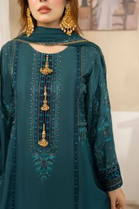 Tilla Embroidered Silk Suit - Thumbnail 12