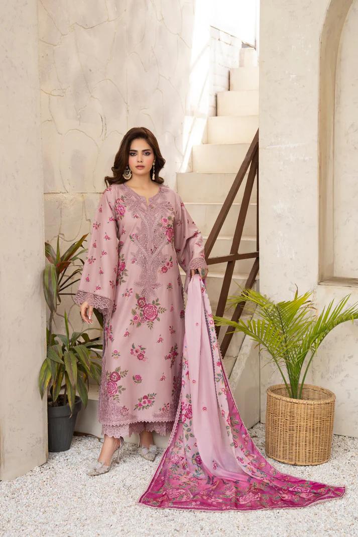 Cross-Stitch & Patchwork Long Shirt with Cutwork Loose Trouser - Image 7