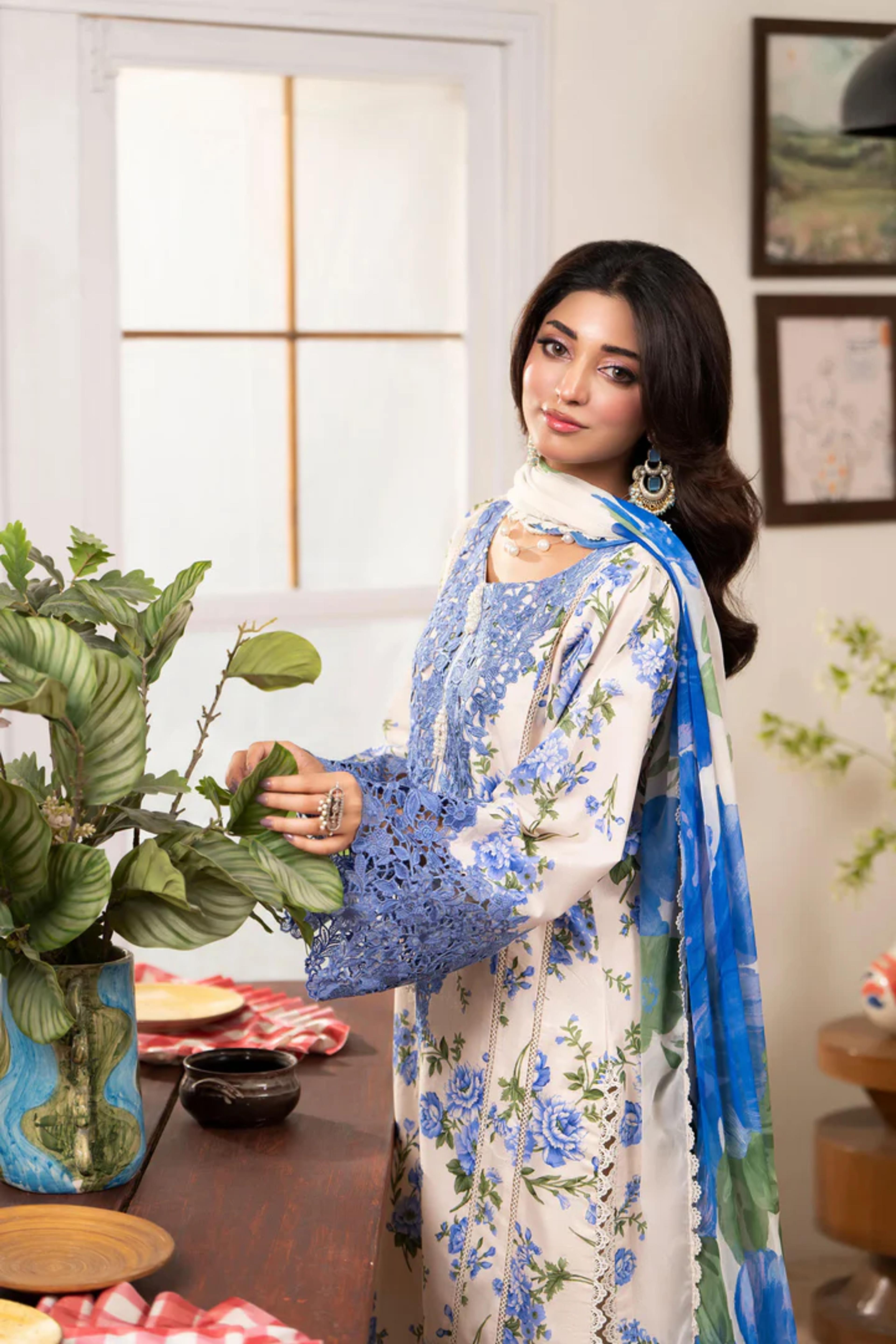 Festive Lawn Suit Embroidered &Breathable - Thumbnail 6