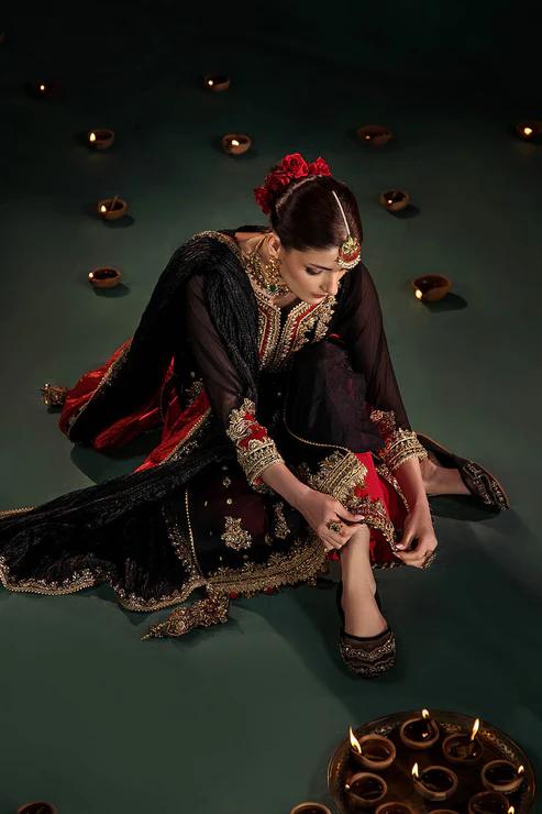 Chiffon & Silk Suit with 2Tone Dupatta - Image 9