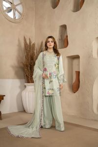 Bloom Embroidered Silk Suit - Thumbnail 10