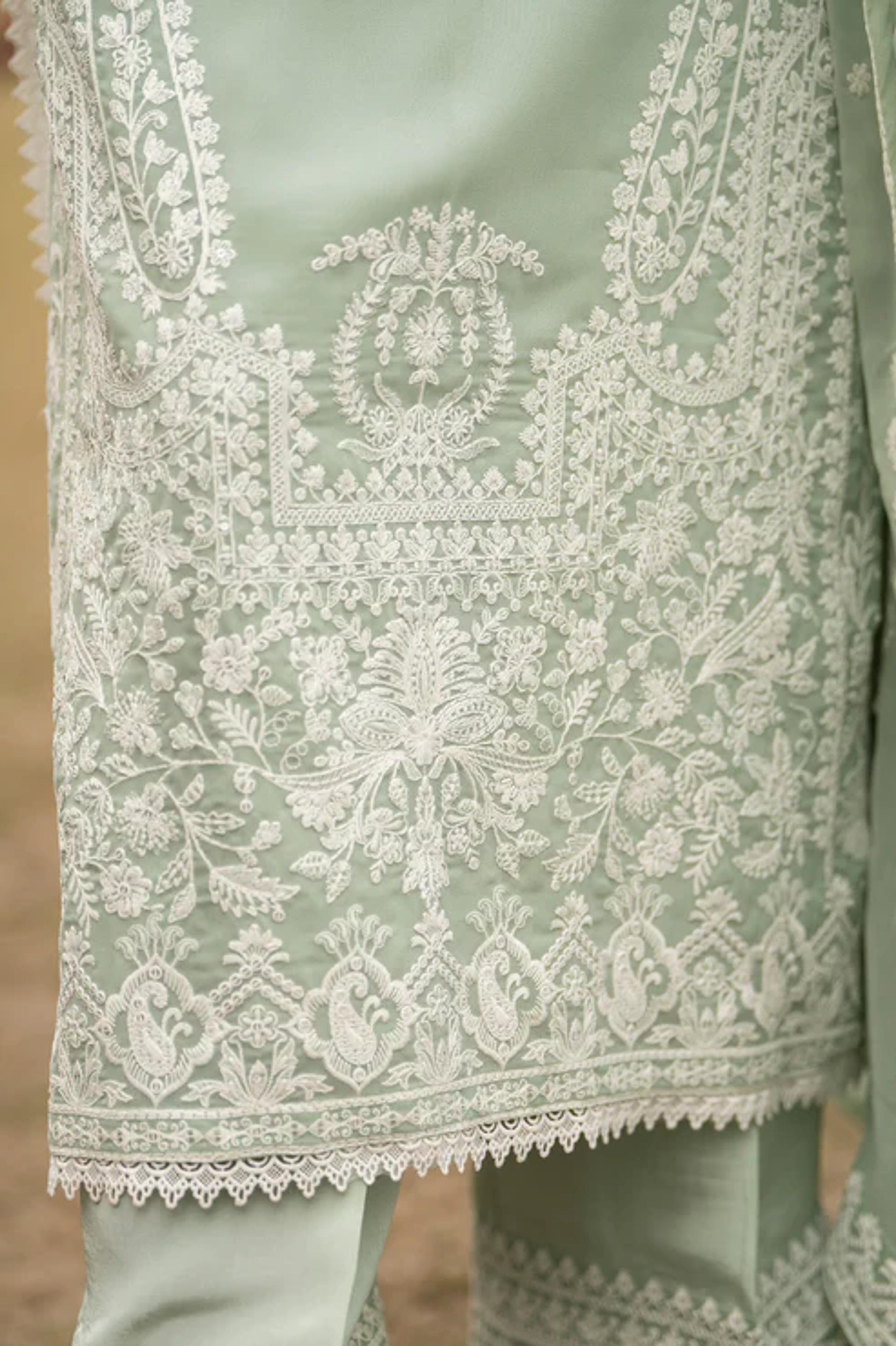 Embroidered Long Shirt with Capri - Thumbnail 3