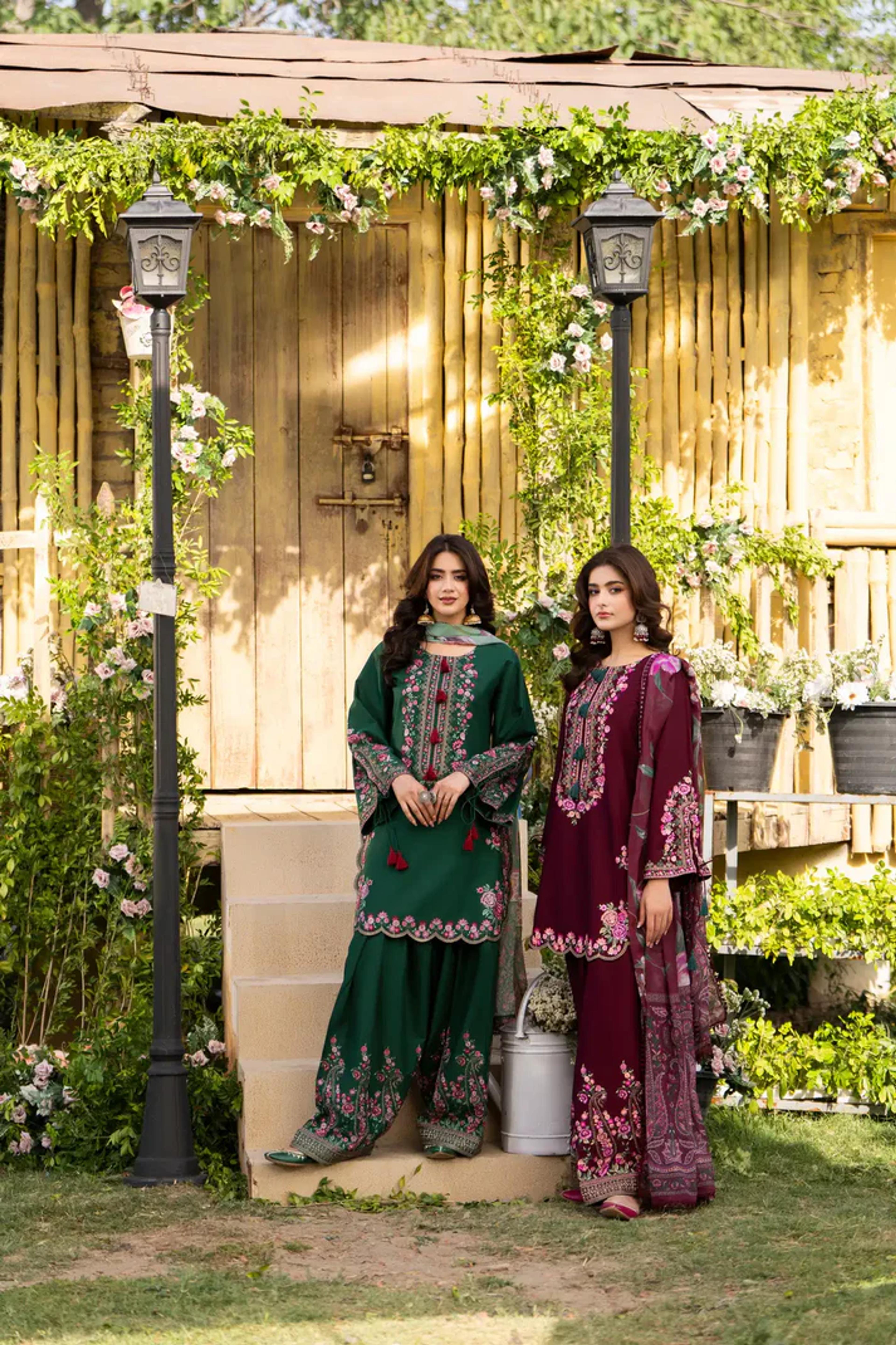 Short Shirt with Dori Tassels & Chiffon Dupatta  - Thumbnail 15