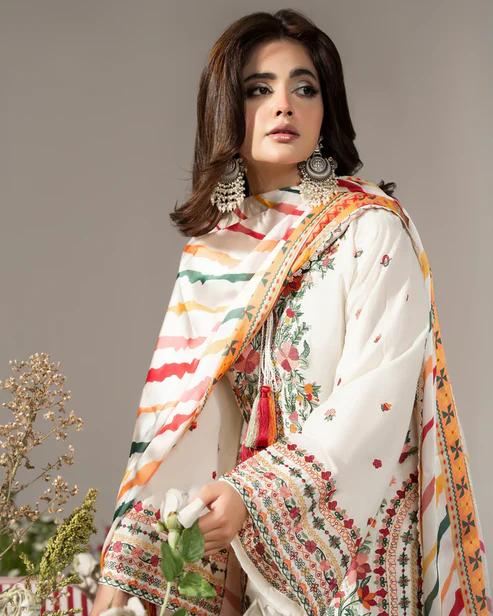 Short shirt with intricate multi-thread embroidery - Image 3