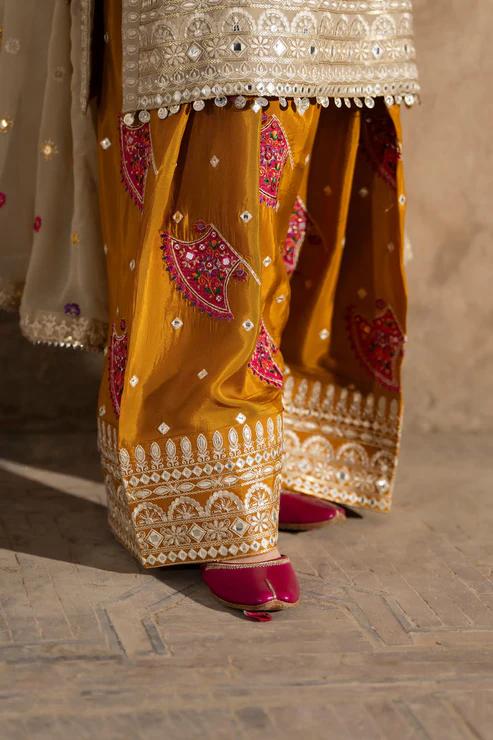 Shirt with Panni & Tilla | Grip Shalwar - Image 4