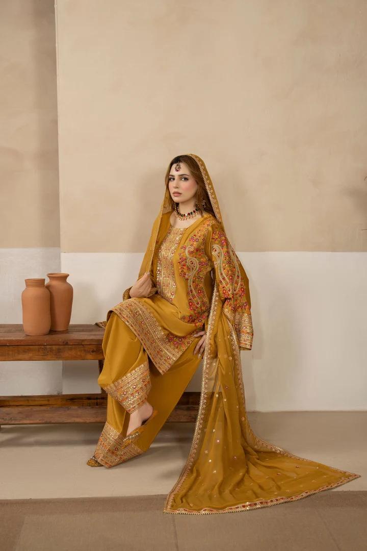 3D Sequin Floral Embroidered Suit - Image 11