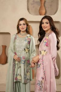 Bloom Embroidered Silk Suit - Thumbnail 1