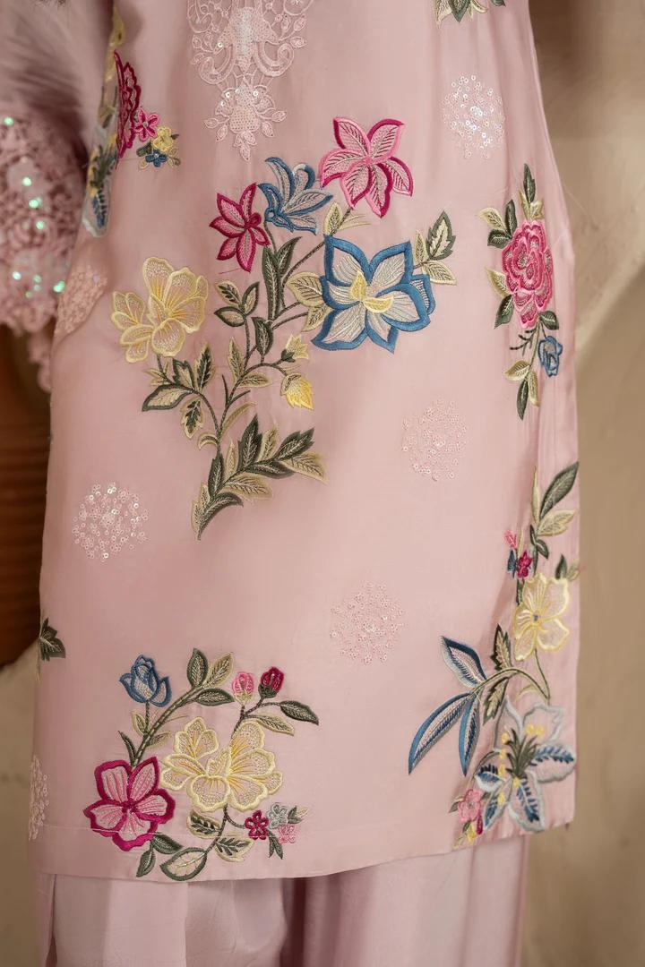 Bloom Embroidered Silk Suit - Image 7