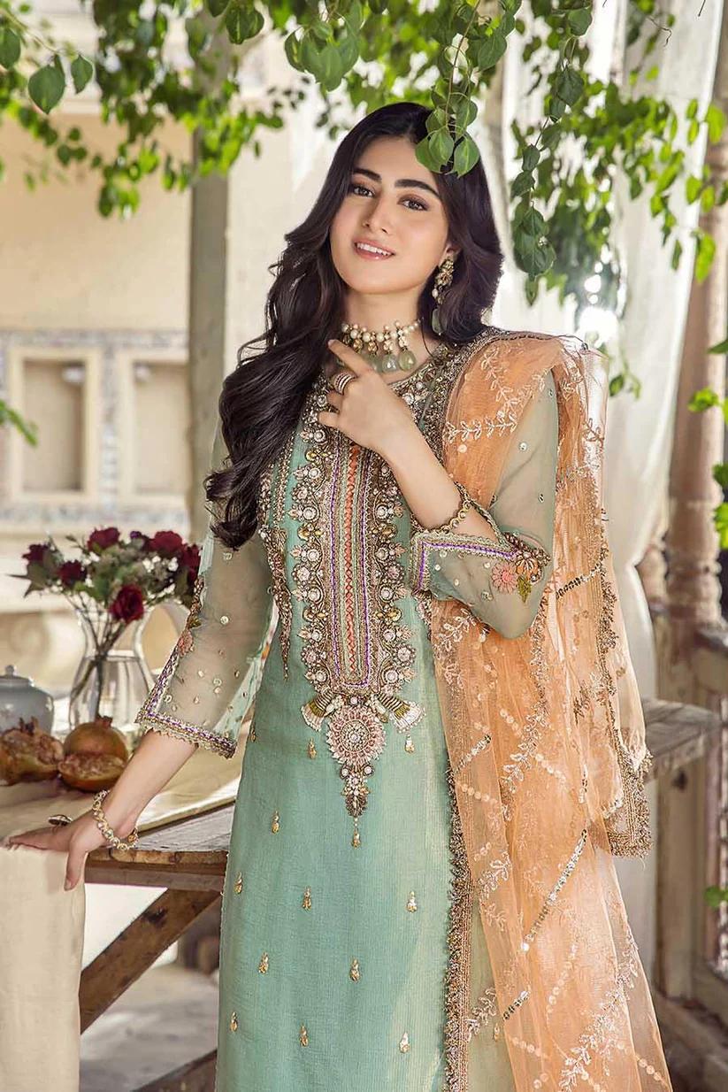 Pure Resham Mesuri Zardozi Suit - Image 4