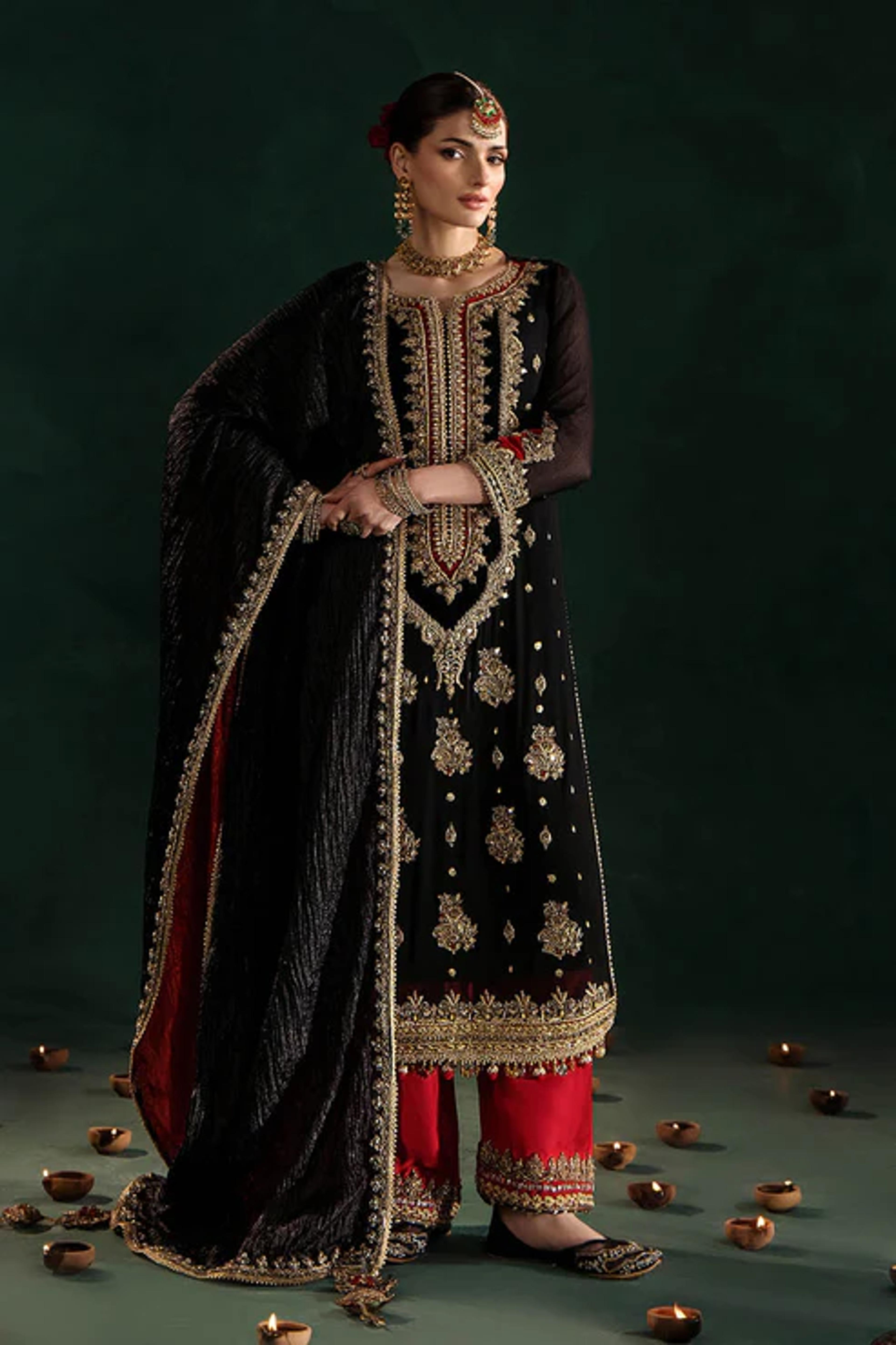 Chiffon & Silk Suit with 2Tone Dupatta - Thumbnail 2