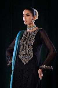 Pure Crinkle Chiffon Embroidered Suit with Silk Dupatta - Thumbnail 11