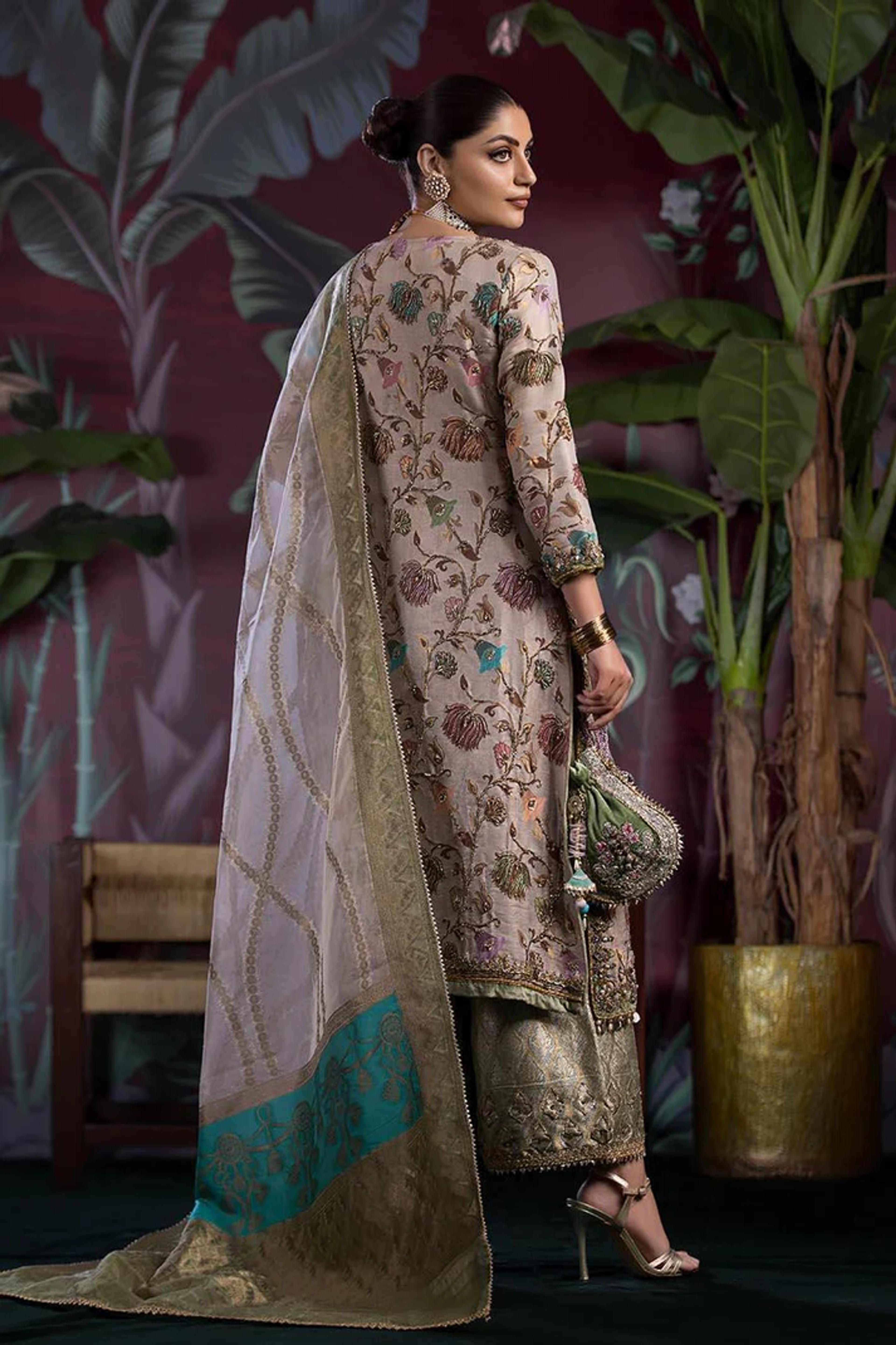 Embroidered Zardozi & Dabka Suit - Thumbnail 3