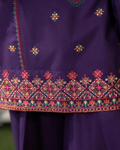 Balochi Embroidered Farshi Suit - Image 5