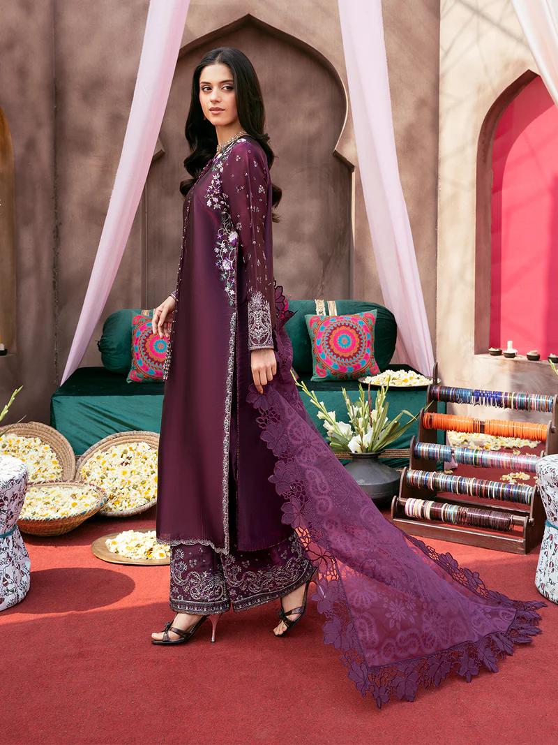 Embroidered Silk & Organza Ensemble - Image 5
