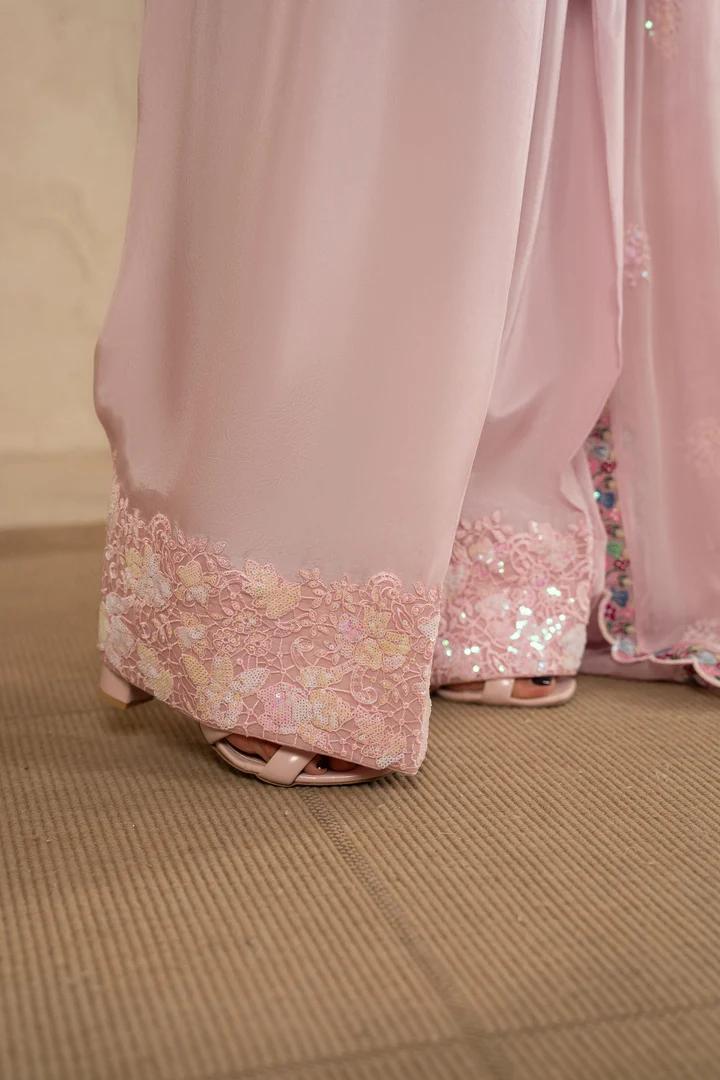 Bloom Embroidered Silk Suit - Image 8