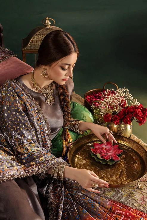 Chermeuse Silk Suit Mirror&Gotta Work - Image 9
