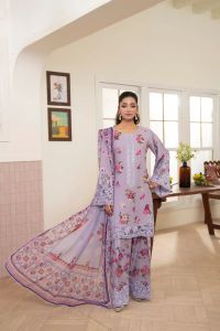 Elegant Lawn Suit with Farshi Sweep - Thumbnail 1